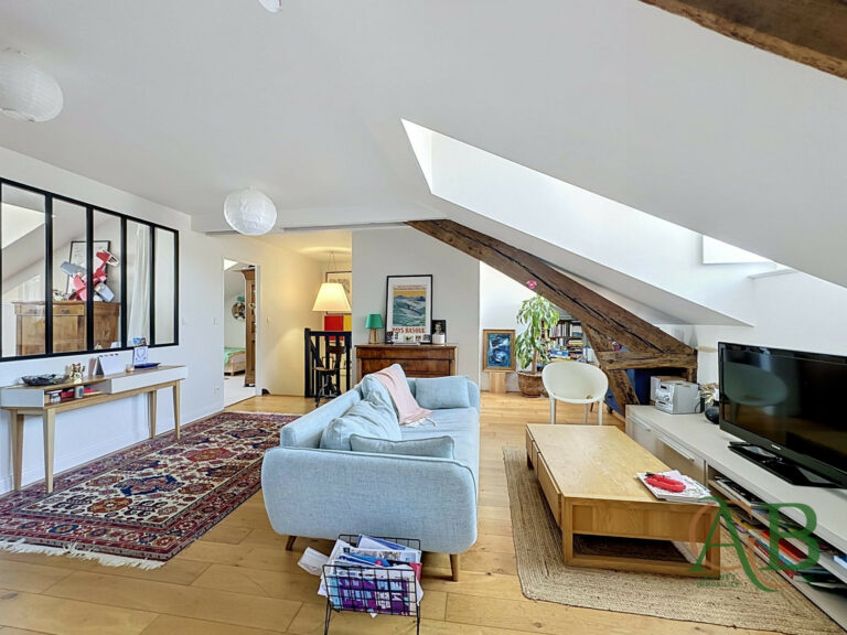 Bayonne Duplex en dernier étage